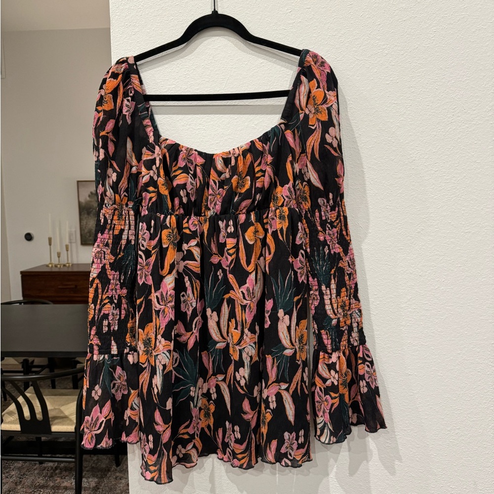 House of Harlow long sleeve mini dress